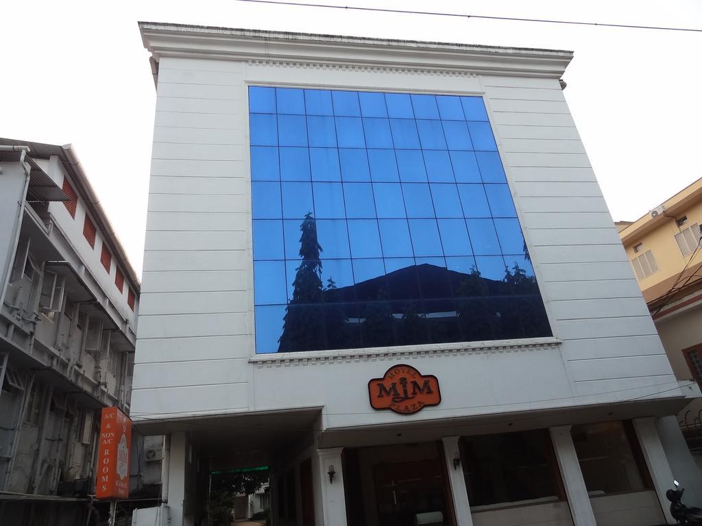 Mjm Plaza Hotel Kochi Kültér fotó